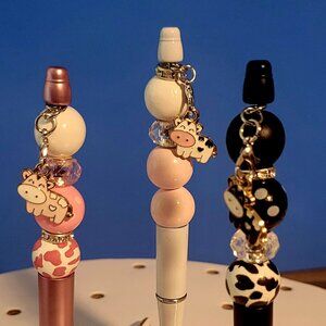 Hand Crafted Beaded Cow Charm Pen Collectible Main Color Pink Great for Cow Fan